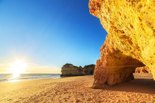 2nd_Citizenship's tweet photo. Portugal Golden Visa Residency Investor Program Review: https://t.co/sT7d7ItQlw https://t.co/jn7sAOXE9K