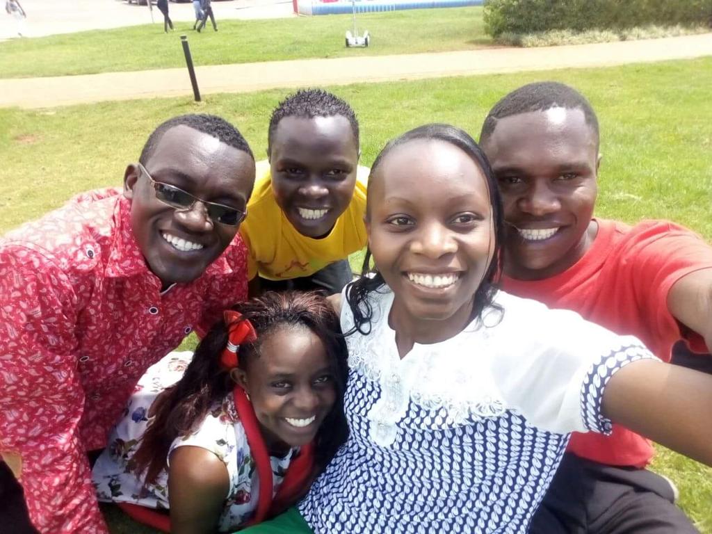 EvansBaraka2's tweet photo. #TogetherForChrist
D4G family is great family https://t.co/rjrKdDAXW0