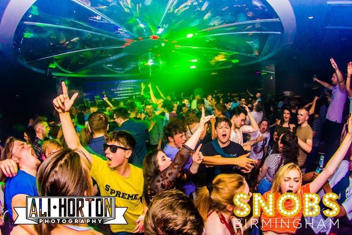 djdeafout's tweet photo. Big tunes for Big Wednesday tonight. Over 3 floors of @snobsnightclub With @djdavey7 @Stef_Ashman @djdeafout &amp; @iamdjvip https://t.co/pSW3XEXpus