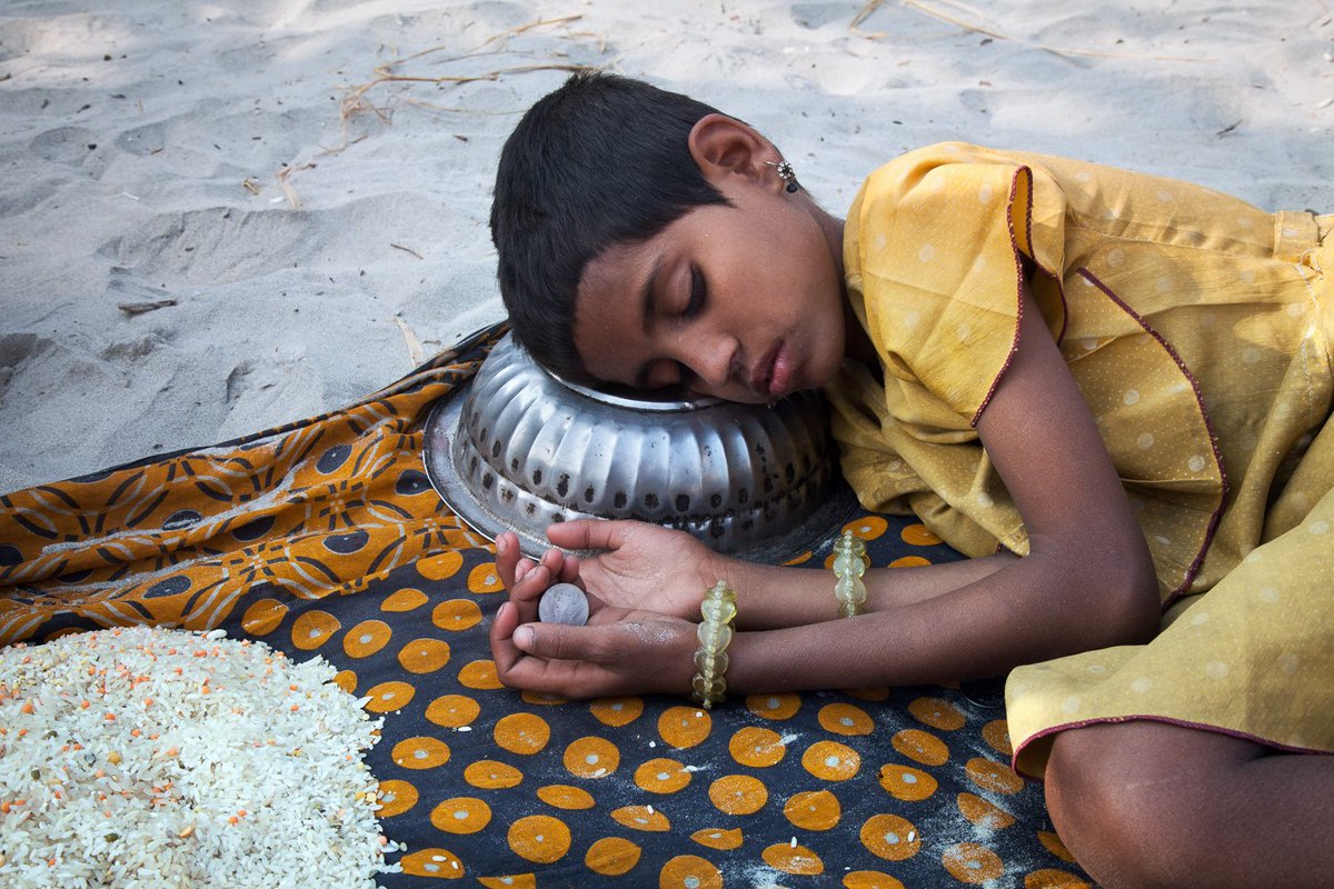 tdsfoundation's tweet photo. It's very tiring on the streets of India when you are a little child. We want to help give hope to these children Please follow us xxxx https://t.co/Gkofx9ivst