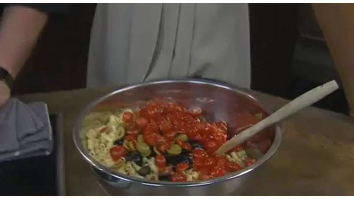 Many of you have been asking for Chef Dad's recipe for Italian Pasta Salad. Here it is! (Perfect for summer picnics) azfamily.com/story/35978375…