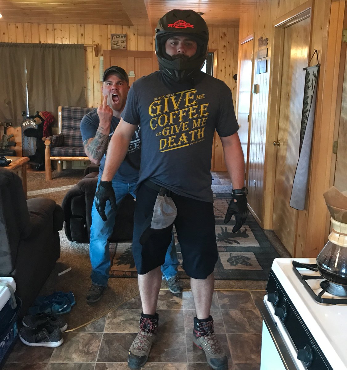 JTArticle15's tweet photo. JT gett by ready to head out on his hog while Bert from TV is being immature. #celebrity #bertfromtv #pineriverlodge https://t.co/i7x8HFc2cn