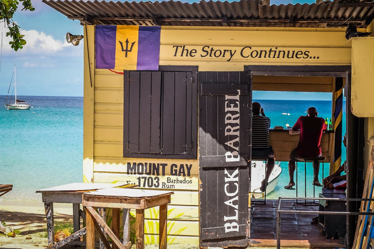 NinaMarshall's tweet photo. #Rumshop in #Barbados the best place to visit for a vacation https://t.co/7DyBAxYWWi