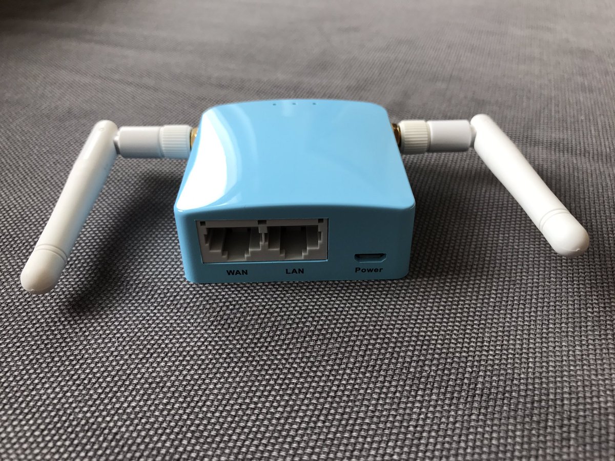 erlebnischris's tweet image. Bastelstunde #openWRT #MiniRouter #Hacker #Nerd
