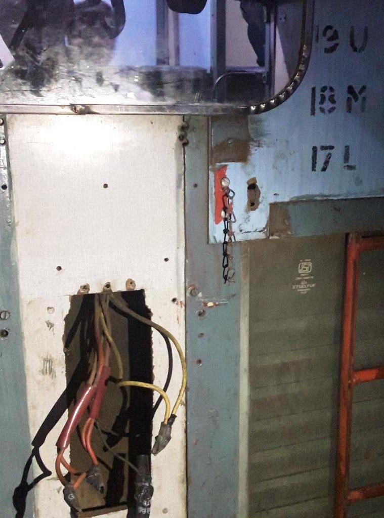 AnoopVe20098598's tweet photo. Train no 24369 tribeni express
Coach no S 3 birth no 17 to 24
@sureshprabhu.in,@GM_ECRly,@GM_NRly https://t.co/LdGEAtDqBQ