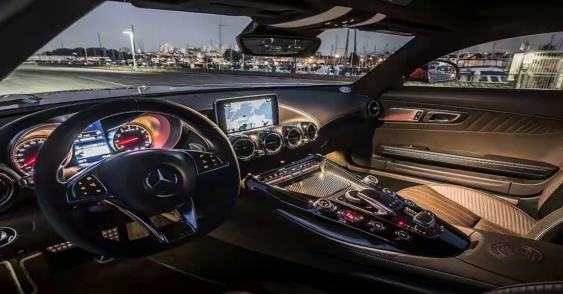 smotarcar's tweet photo. India's popular and luxurious car Mercedes Benz AMG-GT full specification only on https://t.co/Tl1pafPRYV
https://t.co/6WmFexAhUb
#smotarcar https://t.co/gHYvgXeYaj