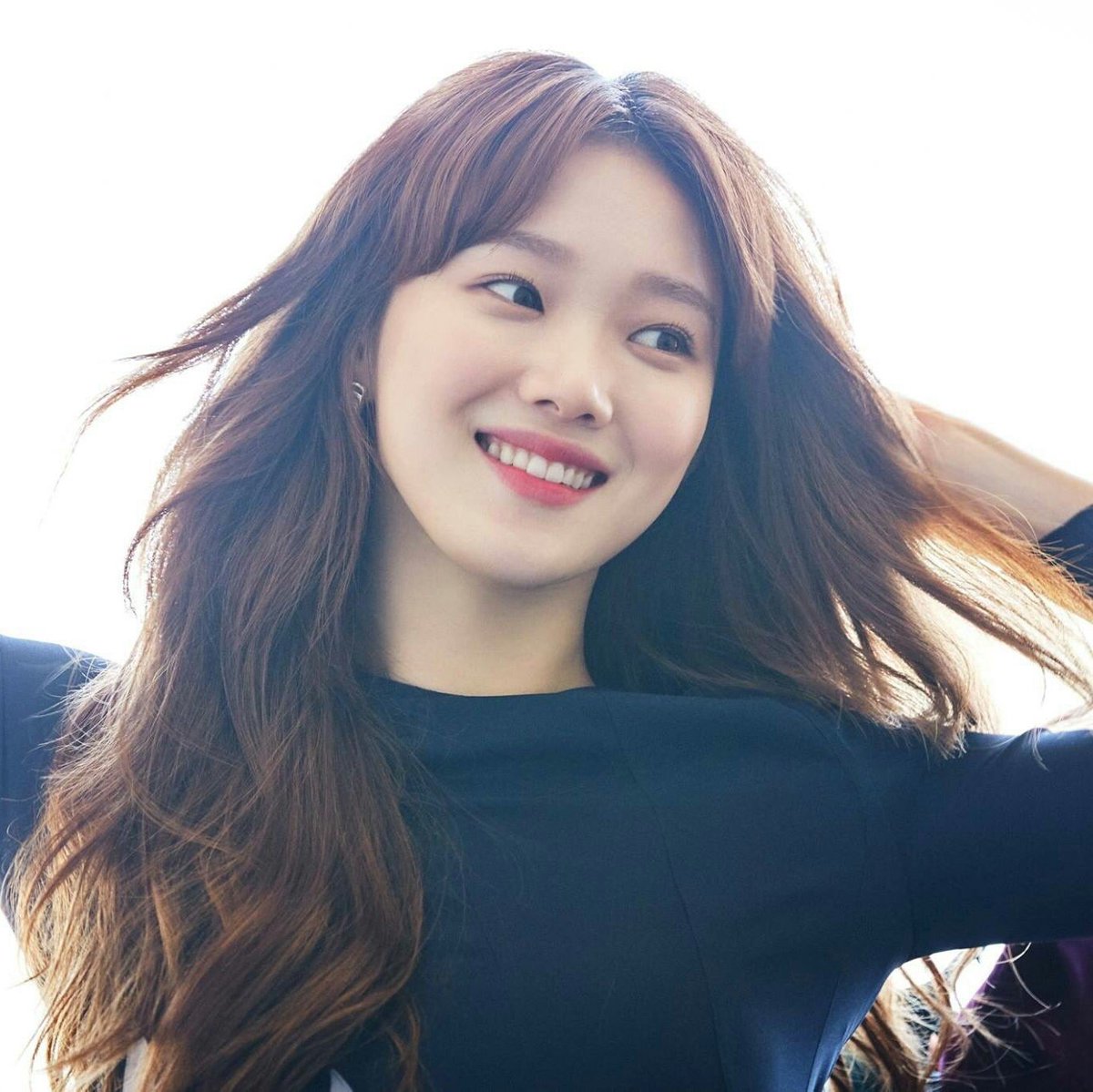 heybidblee's tweet photo. #NewProfilePic https://t.co/YrUgNI9Syv