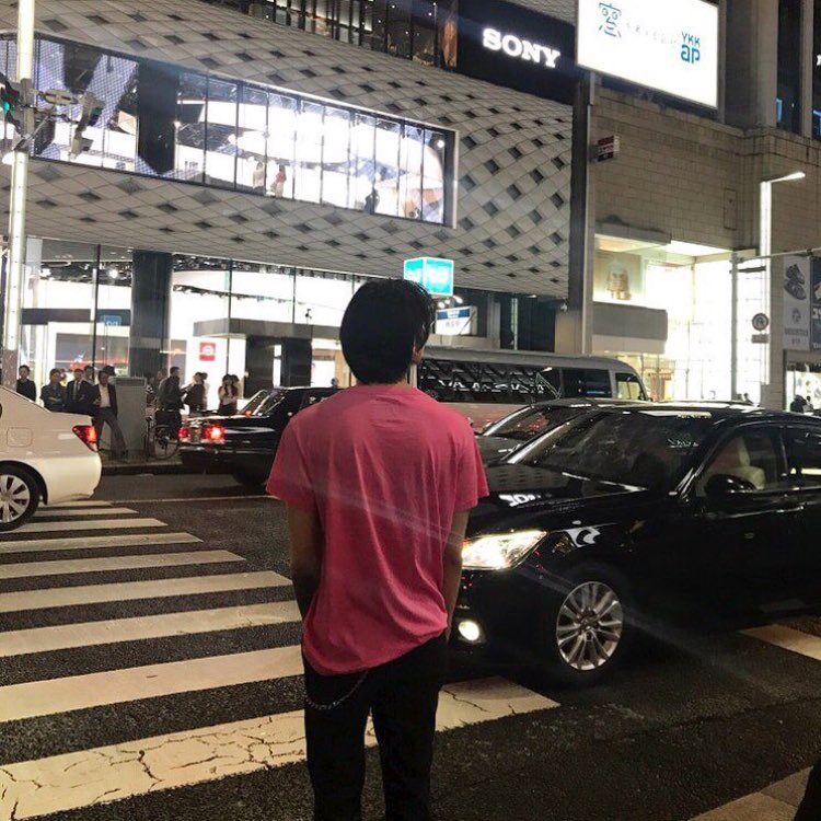 [ONE] #ผู้ชายก็ต้องไหล่สิ #รึเปล่าหรือต้องสีชมพูกันนะ