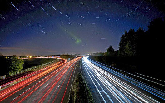Dak_sha1's tweet photo. How do you solve a problem like the M25? Atkins teamed up with EE to collect mobile data to design better journeys https://t.co/M4pqeyCZLN https://t.co/I8dDoUESC0