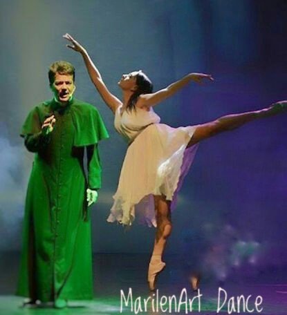 marilen_art's tweet image. #pointwork #shoes #classicdance #musical #marilenart #marilenaravaioli #anime #performance #instadance #instadancer #choreographer