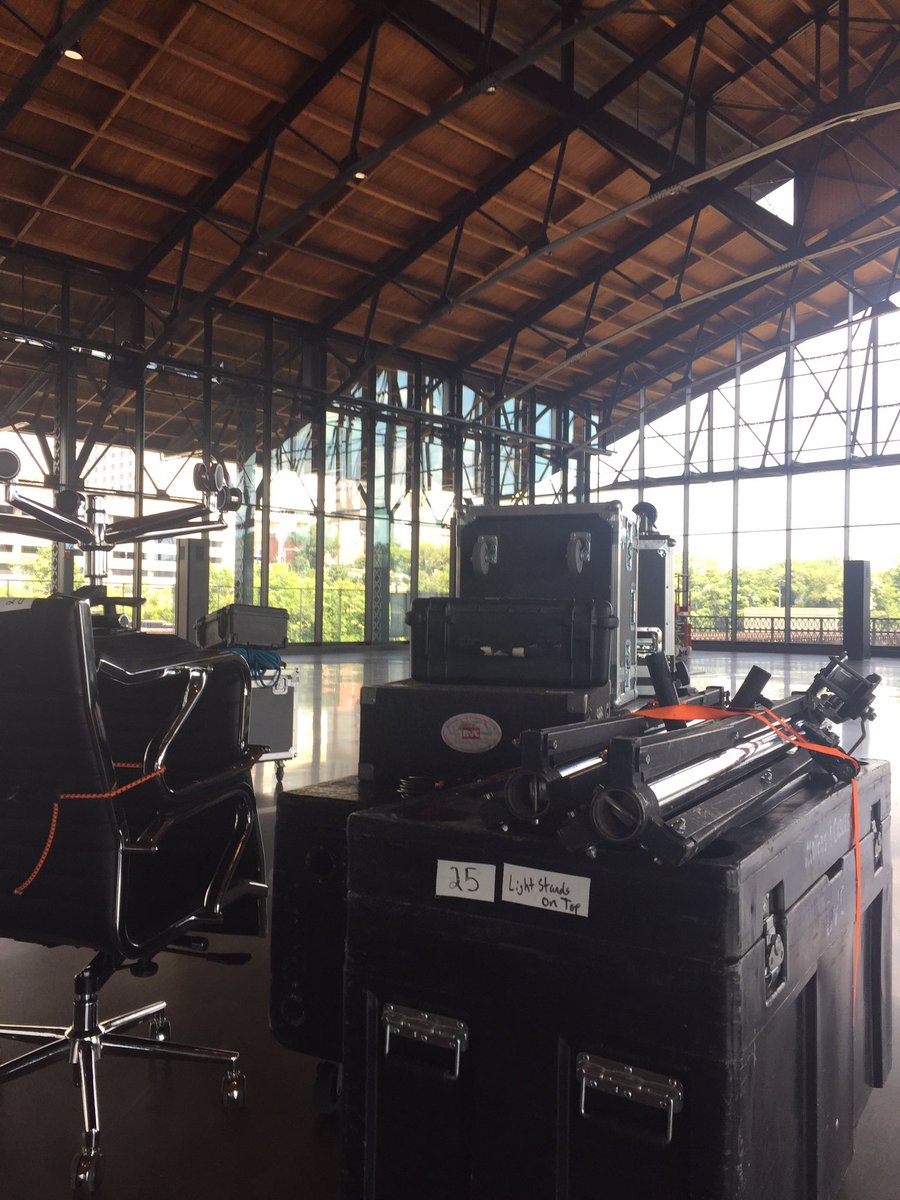 rvatechcouncil's tweet photo. Get ready to Jam! Set up has begun for the 2017 rvatech/jam! #rvatech #rvatechjam #TechWeekinRVA https://t.co/5bIip5r5yS