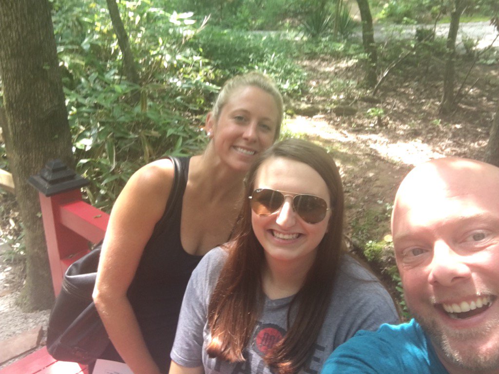 KevinBrown929's tweet photo. #cesteach #teamawesome https://t.co/p8YZI8wNew