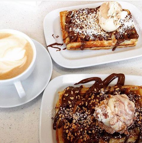 MooseGalway's tweet photo. Come in and warm yourself up with a hot Nutella waffle and a coffee! #MapleMoose #Galway https://t.co/2w2mrXFH9f