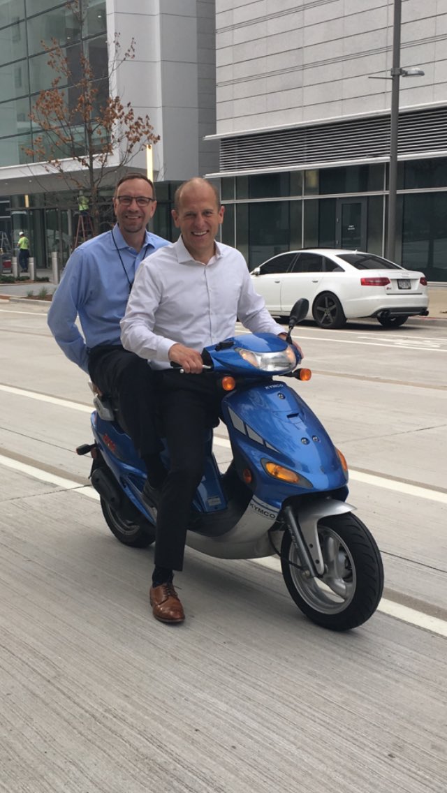 KruegerErich's tweet photo. There's more than one way to commute between the home office and the annual meeting #NMAM2017 https://t.co/2Ui5HAb5N4