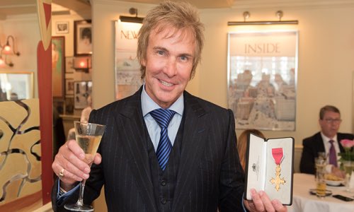 Today, this Tory donor <a href="/PimlicoPlumbers/">Pimlico plumbers</a> called Jeremy Corbyn a "twat" live on the radio. RT this if you think the twat is holding the glass.
