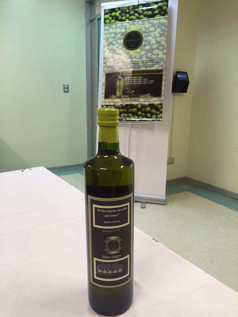 marcelochacana's tweet photo. Aceite de oliva con especies endémicas del Limari, plan de negocio INGECO-UST @gmallat @c_arayap @JimenezCangas https://t.co/ofMblt55wo