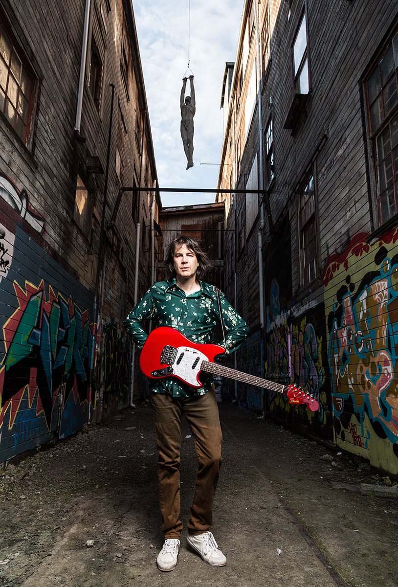 Pennan_Brae's tweet photo. Many thanks to @CHOM977 📻 in #Montreal for playing 'Walk With Me', lead single from @TheAstronot film 🎥. #chomfm #rockradio #newmusic https://t.co/Es7y5MhE1C