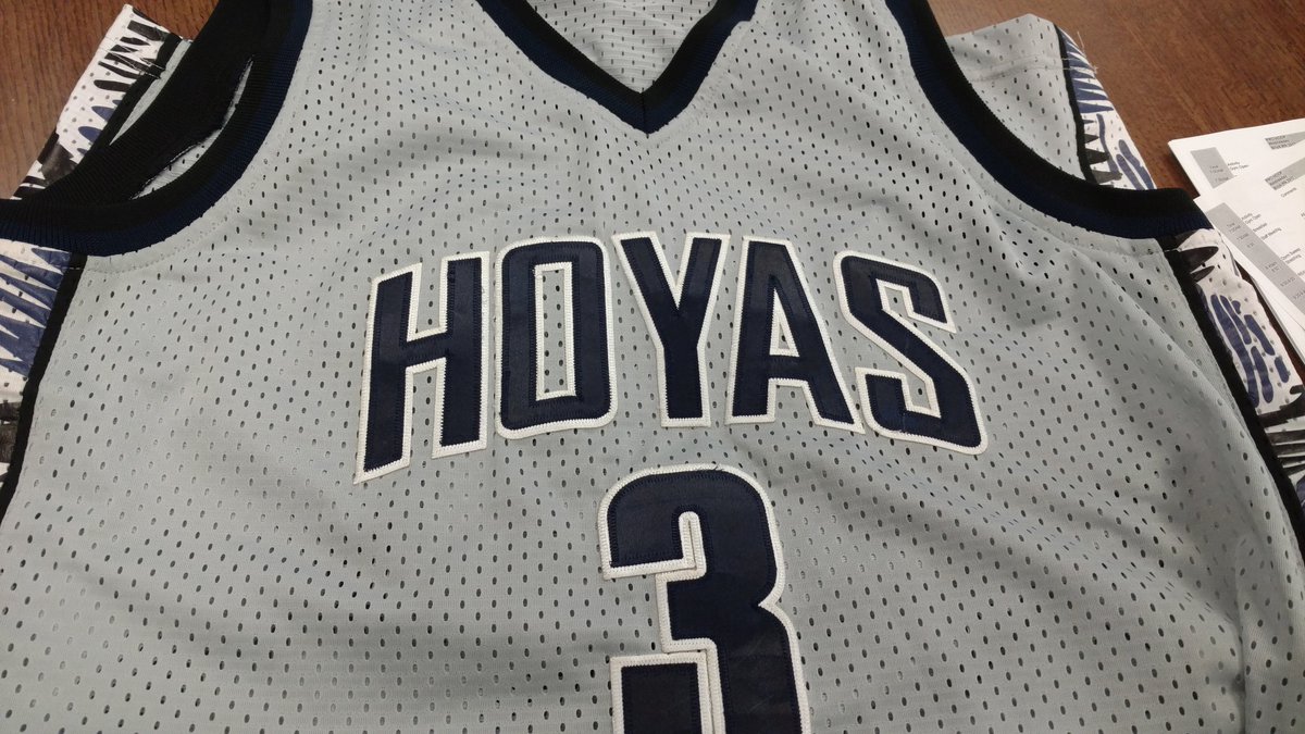 KipIoane's tweet photo. @alleniverson throwback @GeorgetownHoops is THE play for me today during #JerseyDay at #ProHoop2017 https://t.co/4VdoDd2Fi6