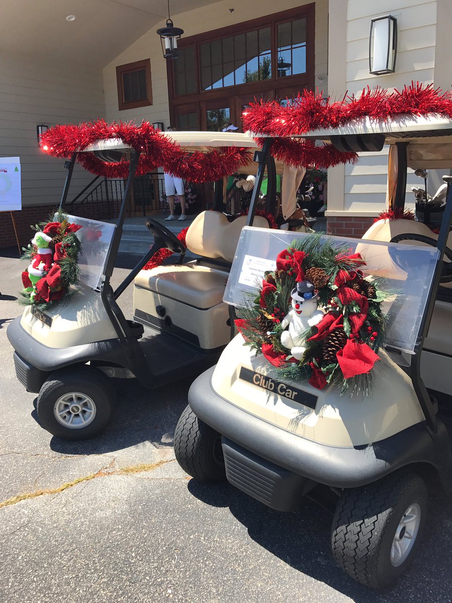 Christmas in July! 2017 Women's Member Guest!