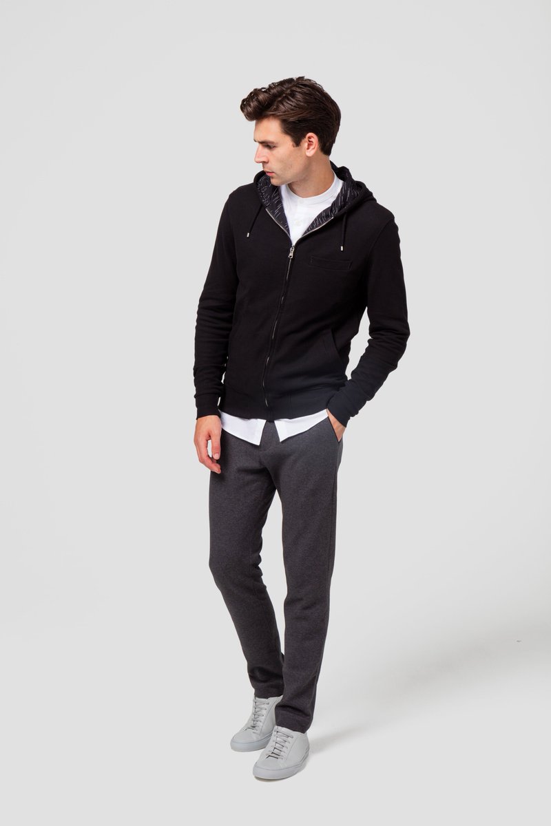 L'Estrange London tweet media