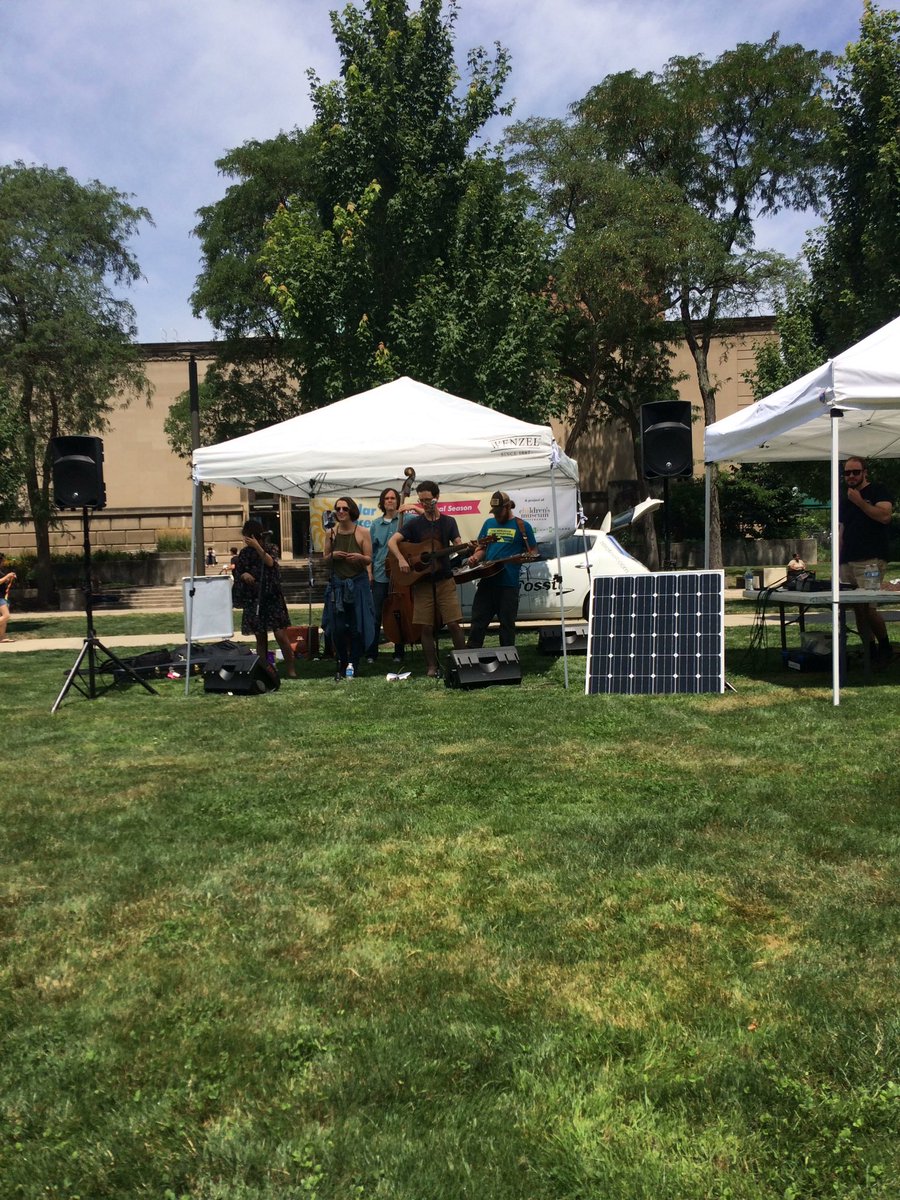 SSiplak's tweet photo. Solar Concert Series! Buffalo Rose! @slbradio @PghKids @ZeroFossil https://t.co/Ot9jlWMuQW
