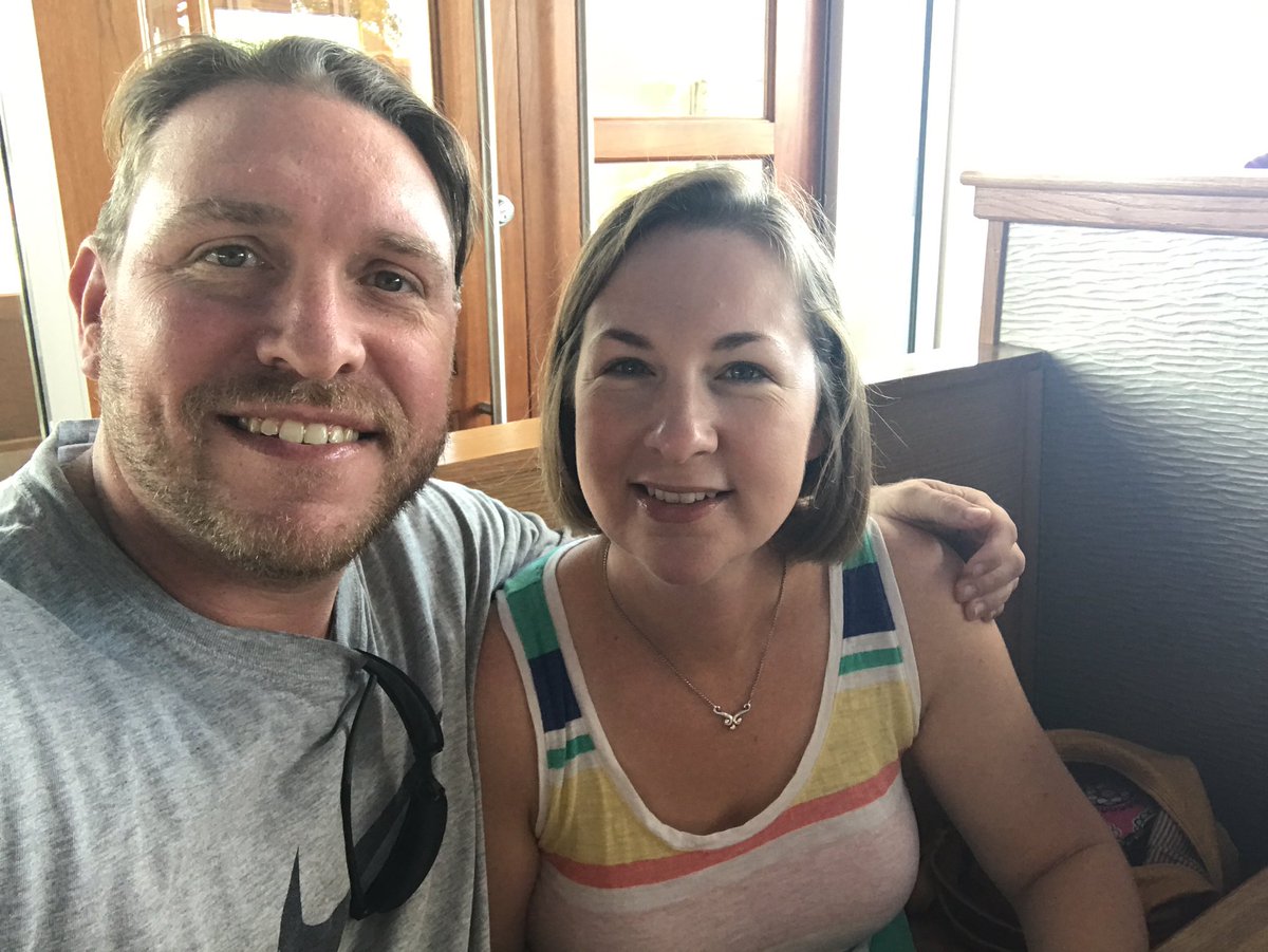 theikecoronis's tweet photo. 1st stop on our trip, Niko's Niko's!
@courtesywave @1049TheHorn #videoblitz #Cooperstownvacation2017 https://t.co/dKrBgMBbG5