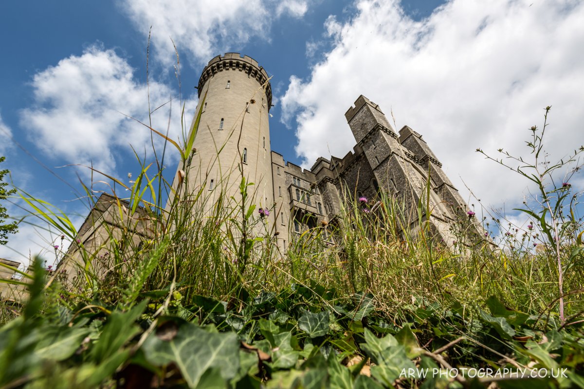 arwphotography's tweet photo. A great start to the Jousting and medieval Tournament @ArundelCastle https://t.co/9uYnOwPeXW