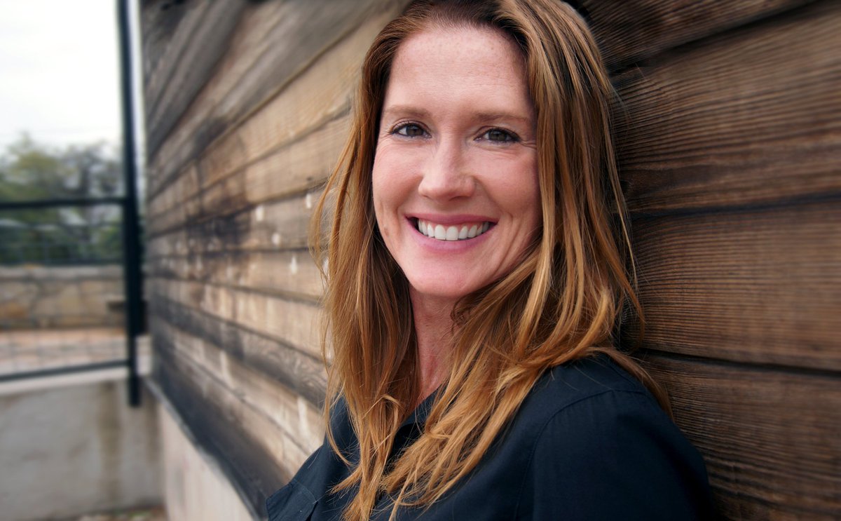 Super proud to have Jennifer Kuczaj on board as rep for Two Shot West! Full bio: twoshotwest.com/jennifer-kucza…