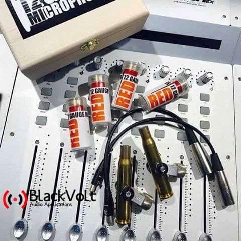 Blackvoltaudio's tweet photo. @12GaugeMics  disponibles a través de @Blackvoltaudio 

#12g50 #Red12 #Blue12 #Green12 #Black212  #recording #musiclife #handmade  #bestgear https://t.co/t6S78KSyMA