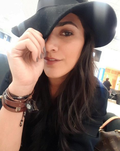 GOportunidadTV's tweet photo. ¿Así o más bella? Nuestra presentadora @analorenasm es toda una reina de los selfies ❤️ https://t.co/YVfGgNtuhh