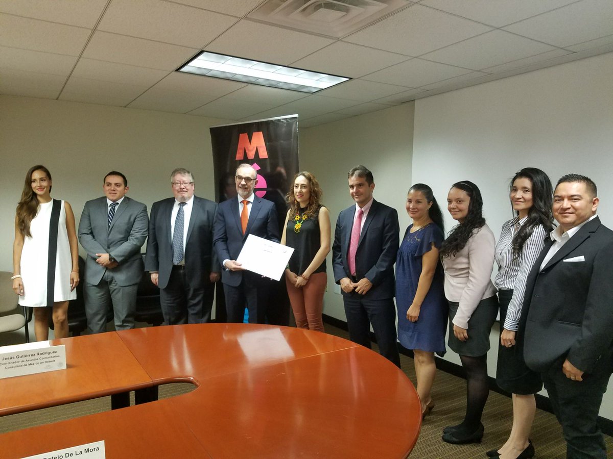 CarlosMSada's tweet photo. Reconocí importante labor de la @Redglobalmx, capítulo #Detroit en la inserción de #México en la economía del conocimiento #TalentoMex https://t.co/9Fa9ls4UZv