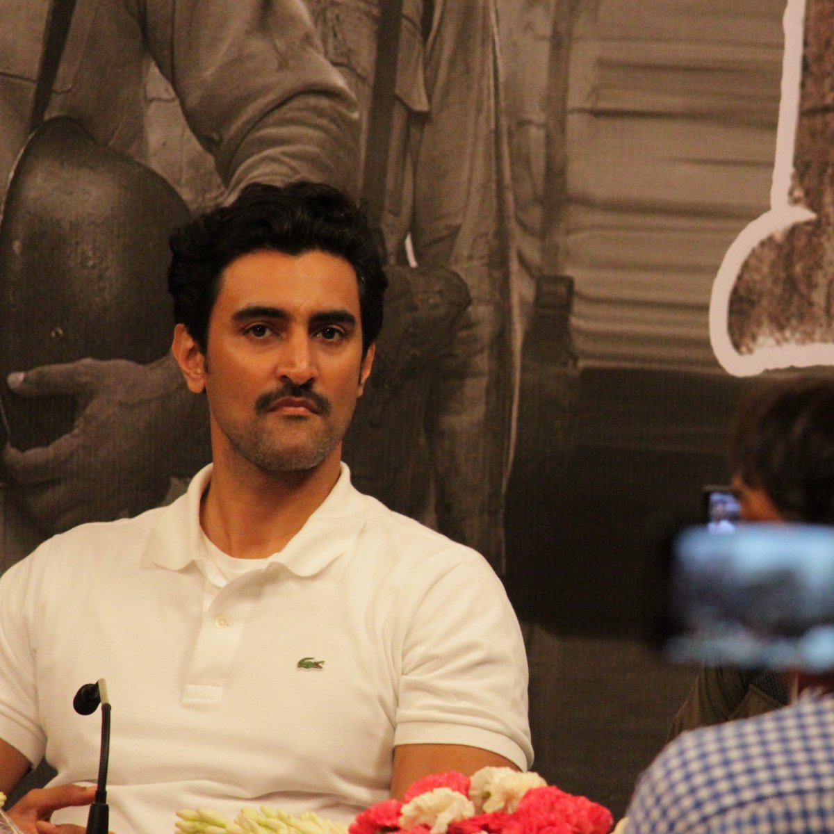 GalavAjinkya's tweet photo. Kunal kapoor 😊 #AAFT  #RaagDesh #kunalkapoor #mohitmarwah #amitsadh #tigmanshudhulia #jaihind #freedom #freedomfighters https://t.co/WINN8FNGBr