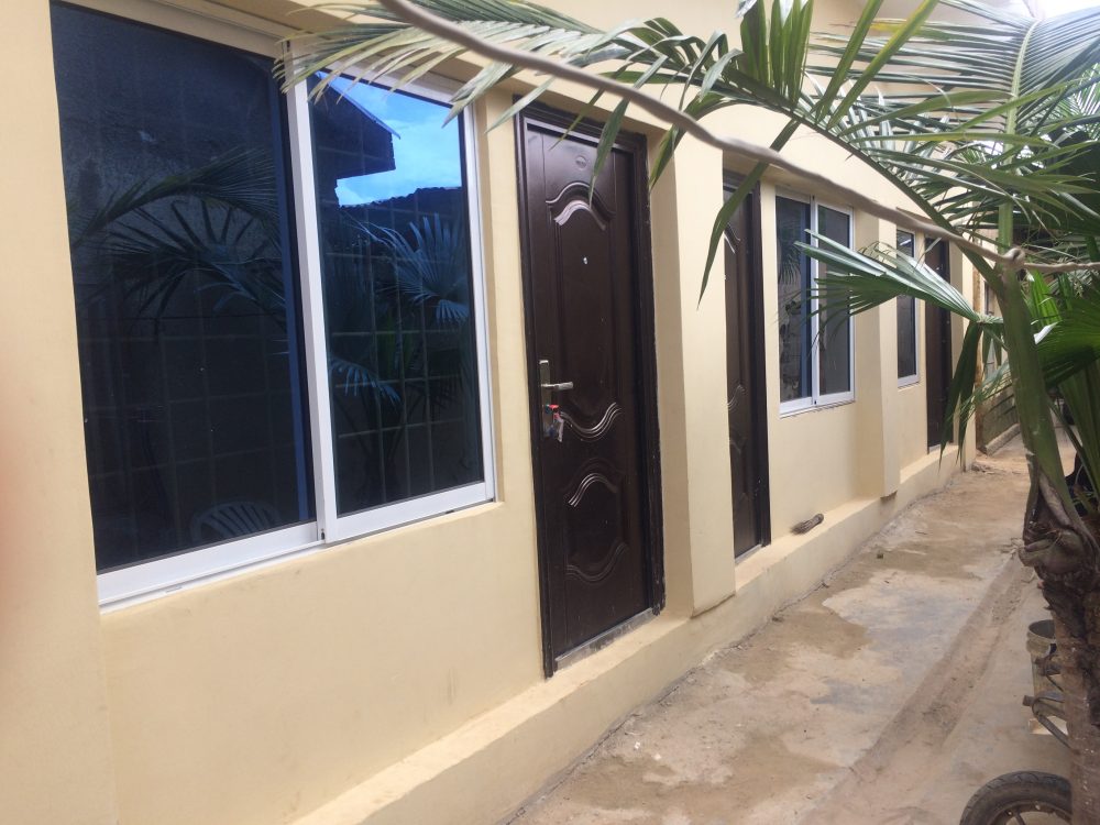 offknigeria's tweet photo. Vacant rooms (Self Contained) available at GIDAN YARIMA (Female Only Apartment) at Samaru Zaria, for N200,000 only
https://t.co/aN11resatc https://t.co/gyi0R34gko
