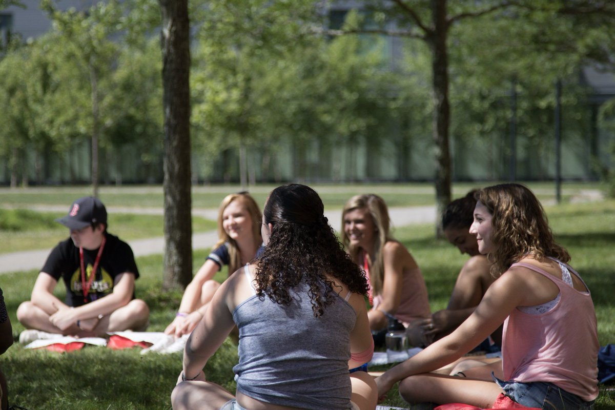 Off2BSU's tweet photo. One month ago, we were just starting our last June Orientation Session! Time really does fly! #off2bsu https://t.co/Pn71EkR38n