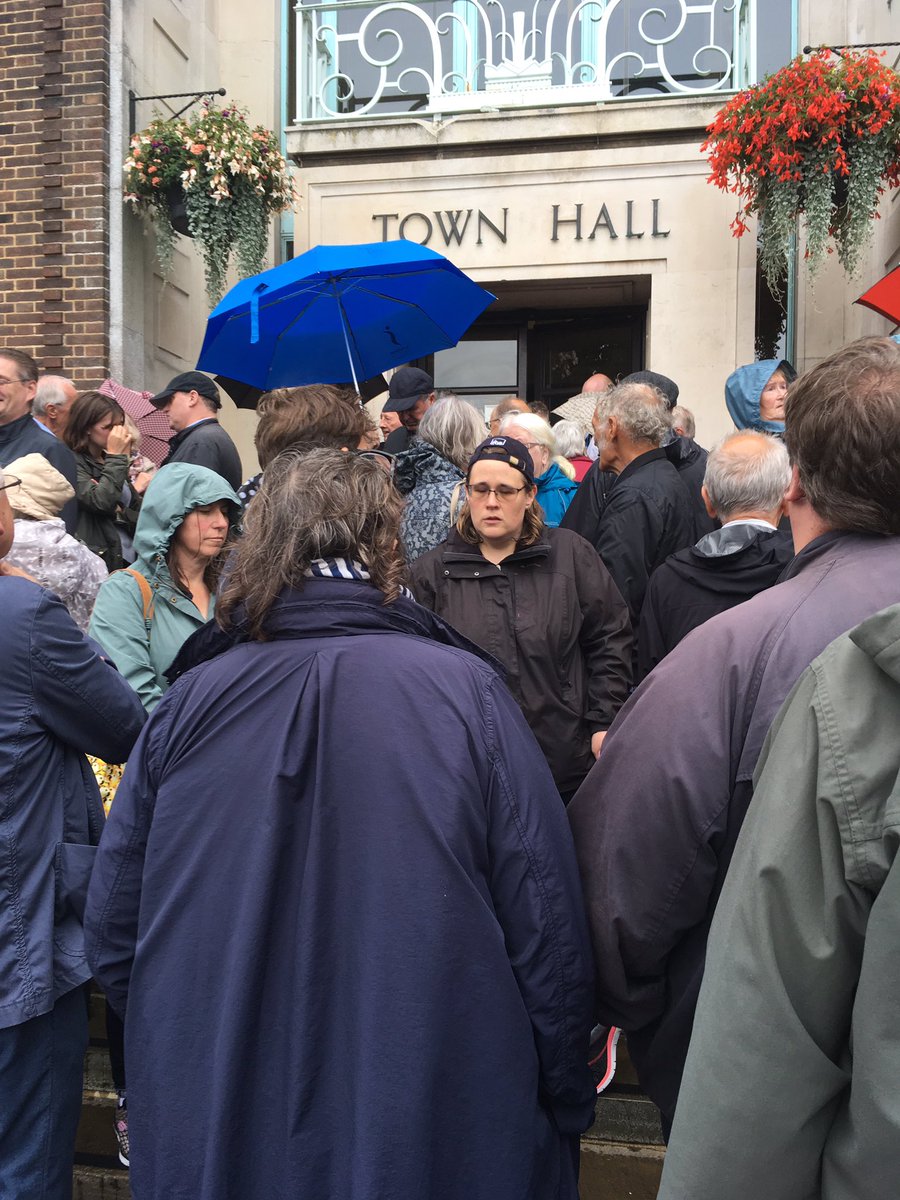 HardingDebs's tweet image. @twlabour @GregClarkMP unhappy constituents locked out of @TWellsCouncil debate on #civicdevelopment. Democracy not working @FoCGTunWells