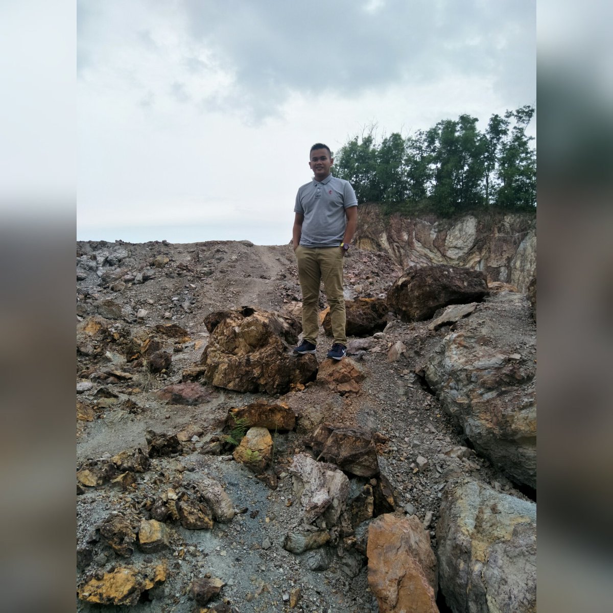 badrulhisham92's tweet photo. #tasikbiru #viewinkedah #oppor9#
#bukitpinang #jitra https://t.co/LydXx8jazO