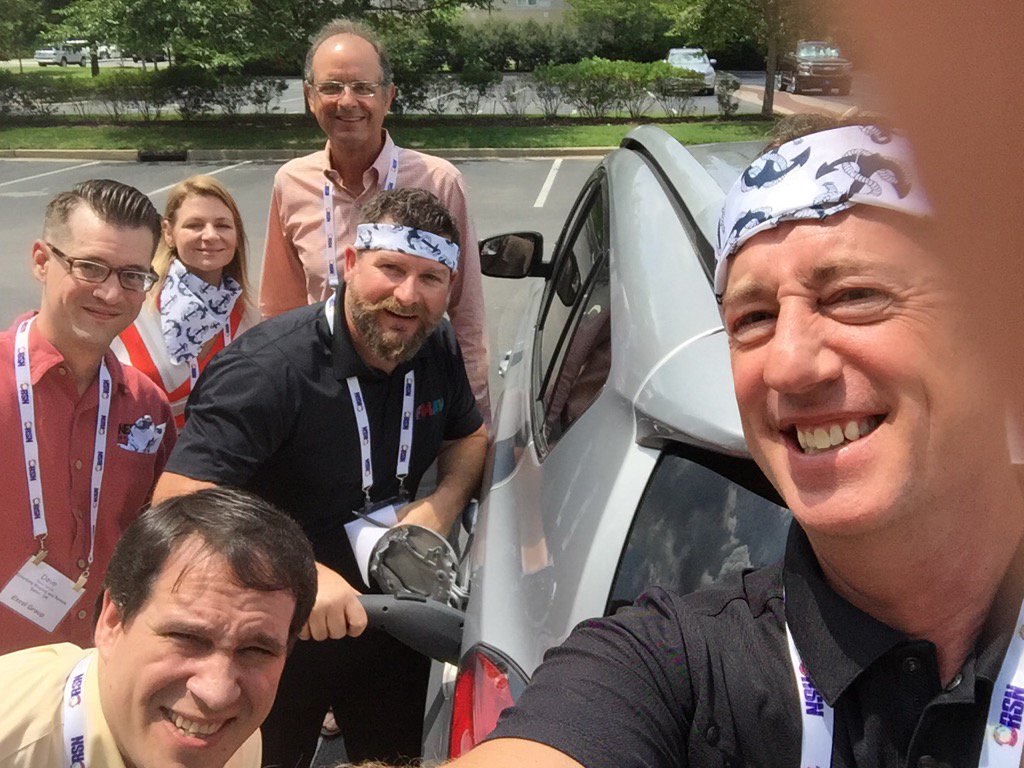 RobRead's tweet photo. #rsnelevate #rsnanchors #electriccar https://t.co/VnXWvckNIT
