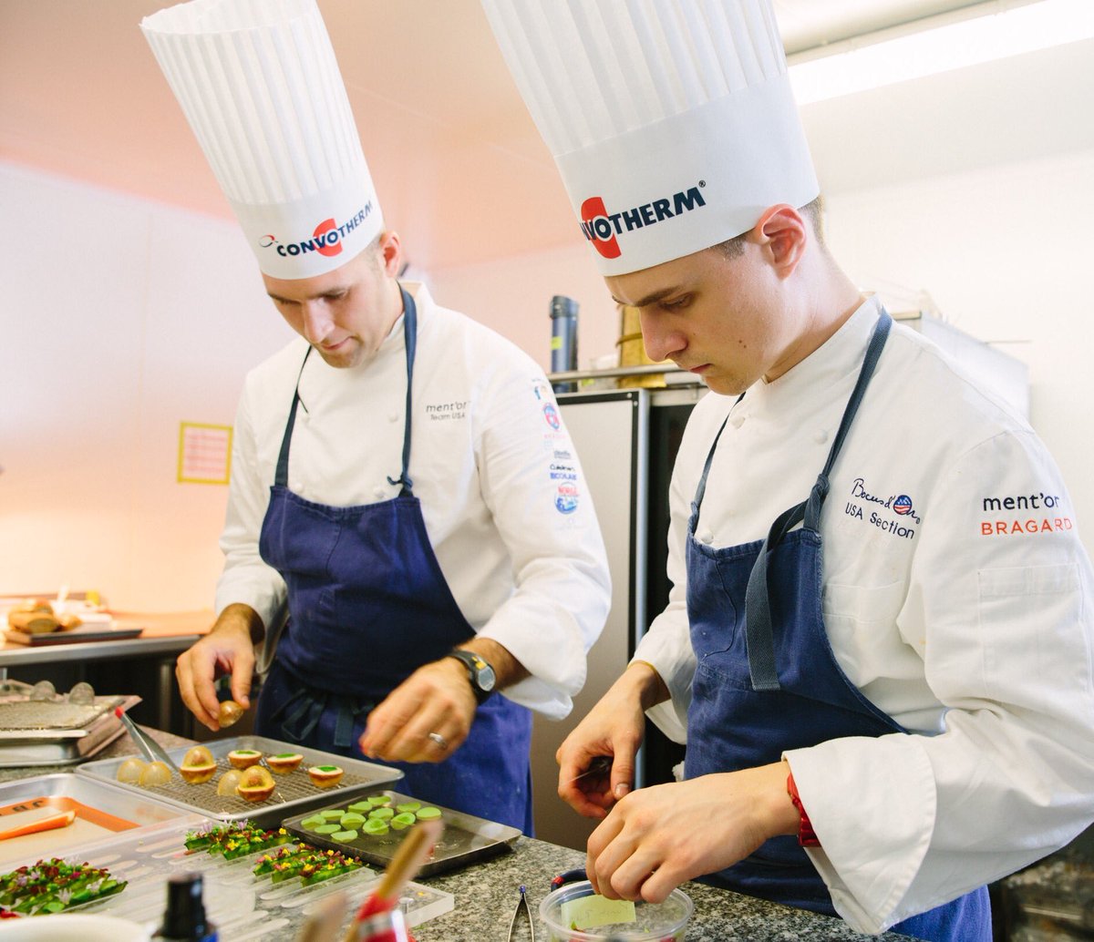 mentorBKB's tweet photo. Trial run, Lyon, October 2016 #bocusedorusa #roadtolyon #goldinlyon https://t.co/dDJOL9cJkN
