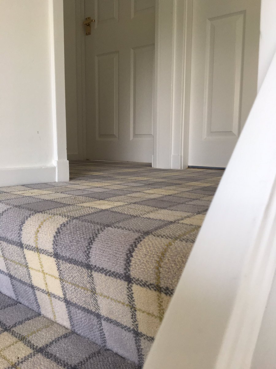 hdcFlooring's tweet photo. A recent installation of Brinton's City Plaids Belgravia #BrintonsAtHome https://t.co/lUmAKkYeNW