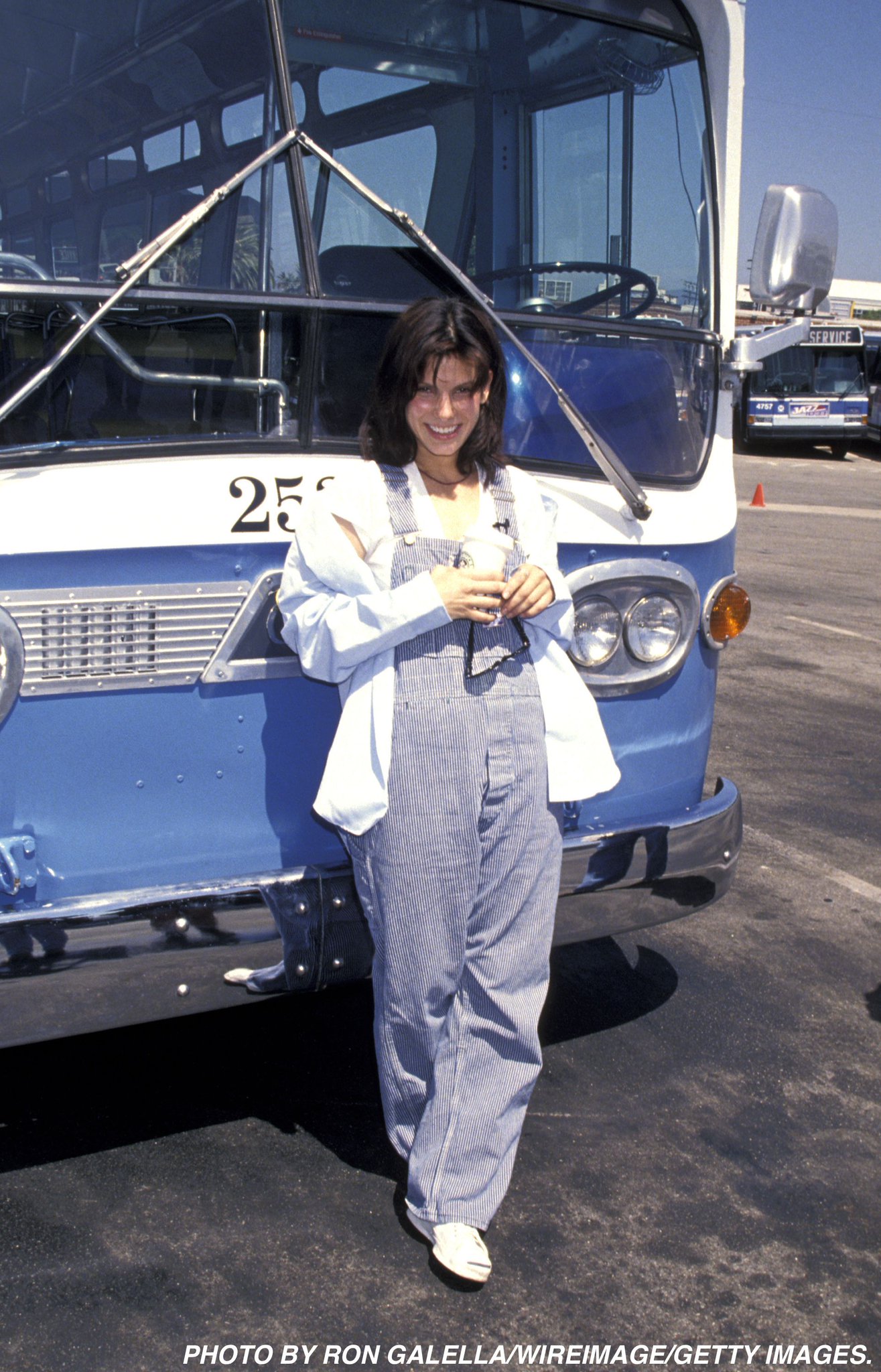 Happy birthday to the awe-inspiring Sandra Bullock! Pictured here back in 1994 on the set of Speed. 