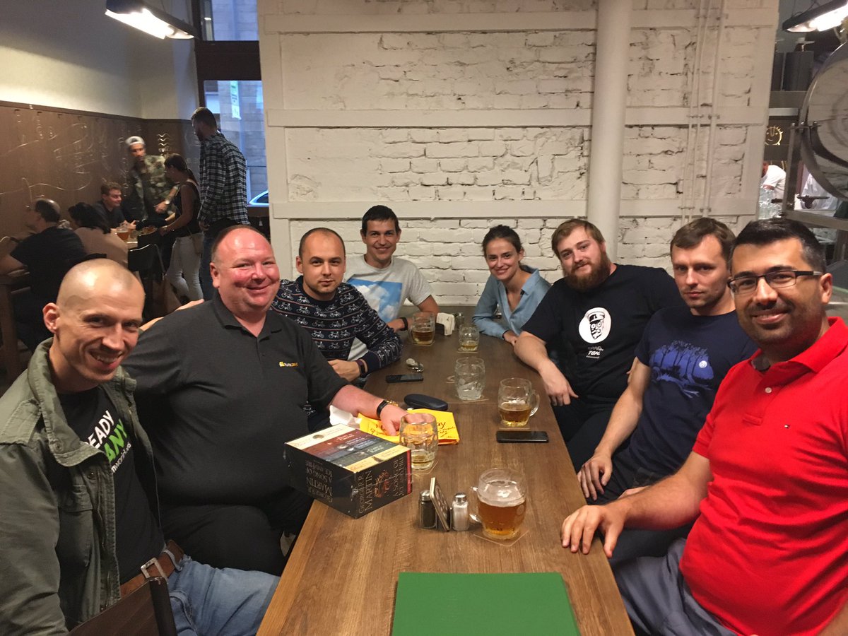 duris0's tweet photo. @RuneCastBiz birthday party with the team @const_is @sferk https://t.co/ezFYVjMhtw
