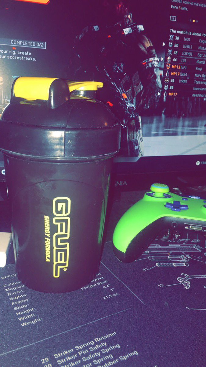 LilBildo's tweet photo. @GFuelEnergy and @CallofDuty are the perfect combo to get me through my day. https://t.co/h8yAHoJSTS