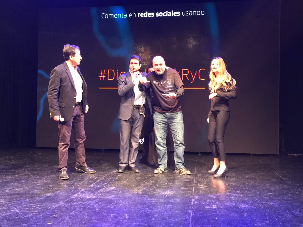 DigitalBankLA's tweet photo. La empresa #Intelligense es la ganadora del #DigitalBankRyC 2017. Muchas felicitaciones!!! https://t.co/58nTS1A4uo
