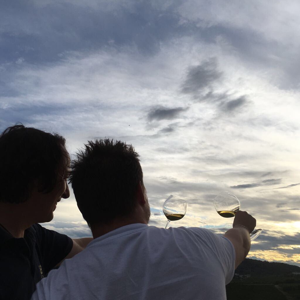 GardiniLuca's tweet photo. Rientrando dall'Austria come non passare in Slovenia da #marjansimcic - tappa doverosa! #winekiller #winetrip #winetasting #theperfectend https://t.co/wfzXGTlBy4
