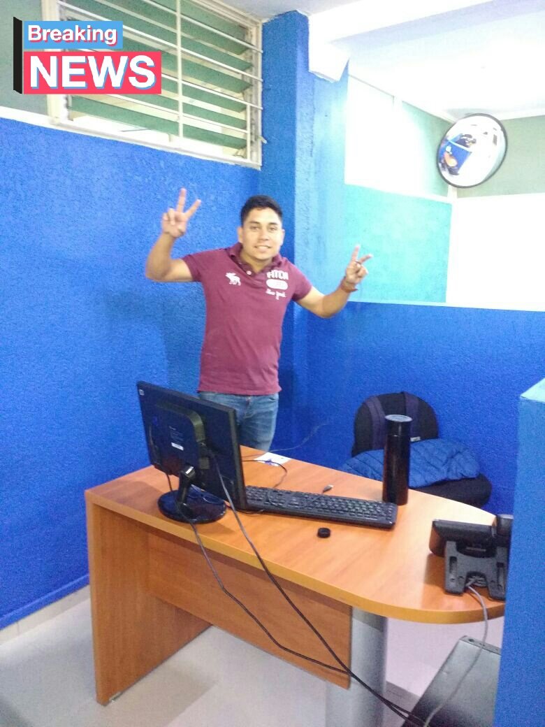 Aliciamt52's tweet photo. De civiles cuidando nuestro uniforme corporativo, instalandonos en nuestro espacio #FelizMiercoles #26Jul #TCMemory #TeamTCM #YoSoyAlicia https://t.co/Fi2NmouUwM
