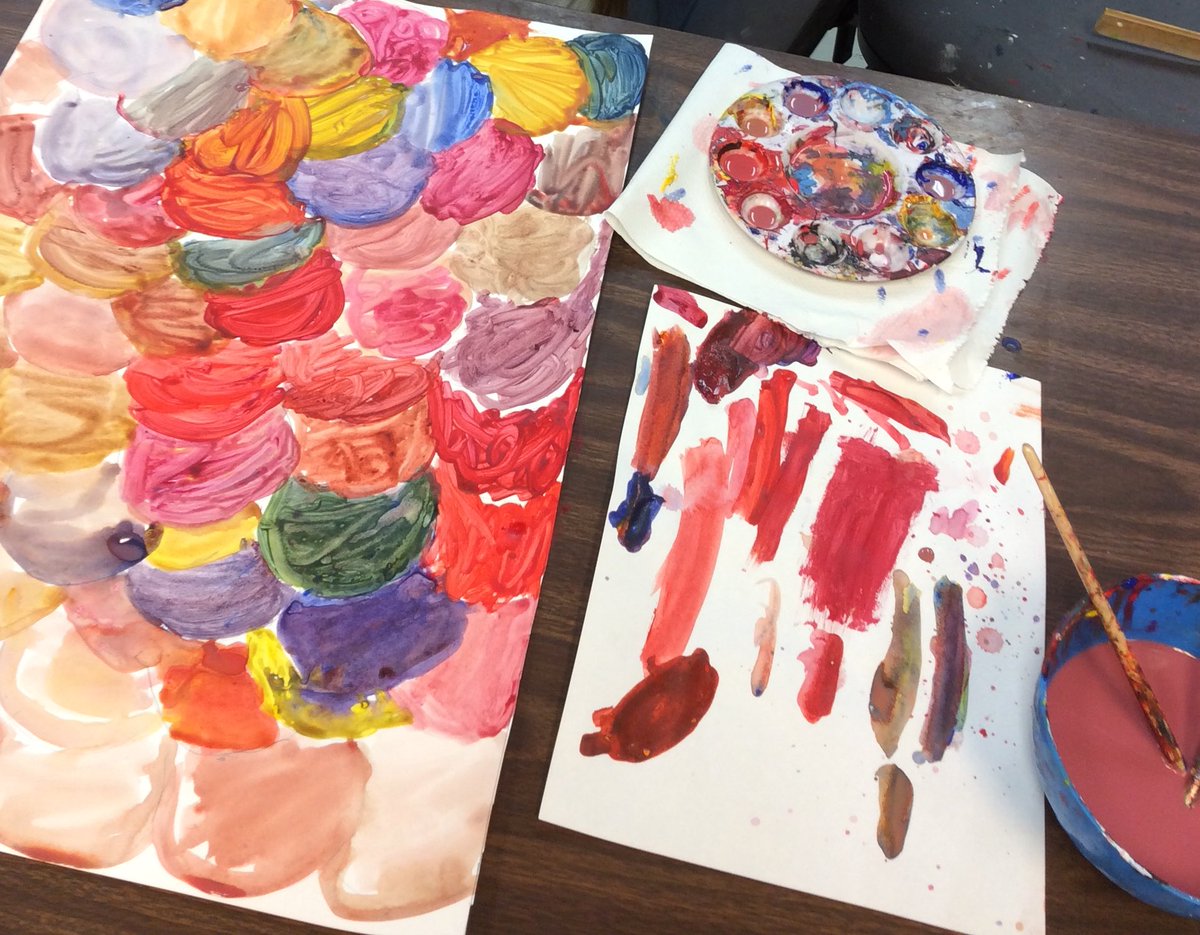 This week's fundamentals of color with the 7-10 year olds has been rockin'. What a great group. #kidsclass #lastweek #youngatart