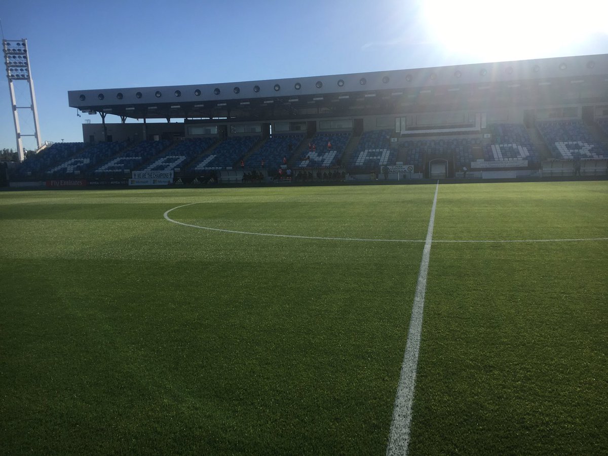 paul_pburgess's tweet photo. Our new modern technology hybrid pitch debuts tonight for our 2nd team against @CDLeganes here at the EADS in our sports city #biomechanics https://t.co/bsBYRLUivO
