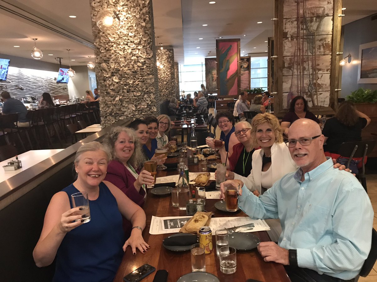 ExceptionalEA's tweet photo. Now back home, reflecting on wonderful #IAAPSummit2017 memories with friends. @anelmartin @therealcathyhar @lucybrazier @officerenegade +++ https://t.co/HgqJ0mmnRi