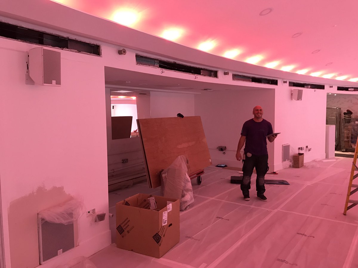 tateside's tweet photo. Joy to work with @Harpelect today helping commission the @MartinAudioLtd system. Look at his lights!!!!!! https://t.co/wLiROZA84x