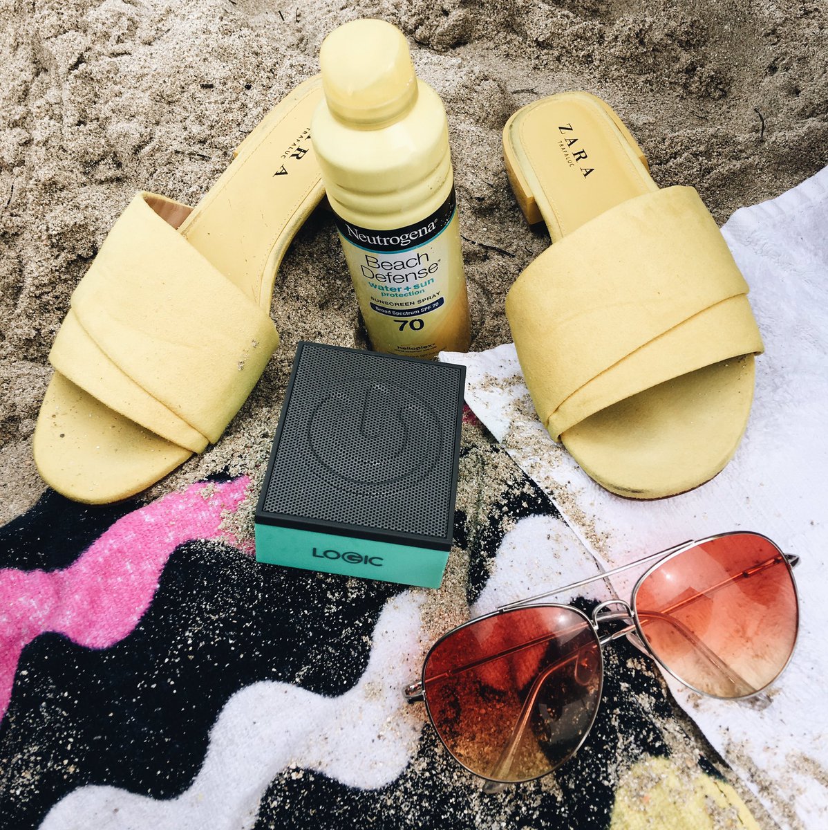 RT if you'd rather be at the beach...